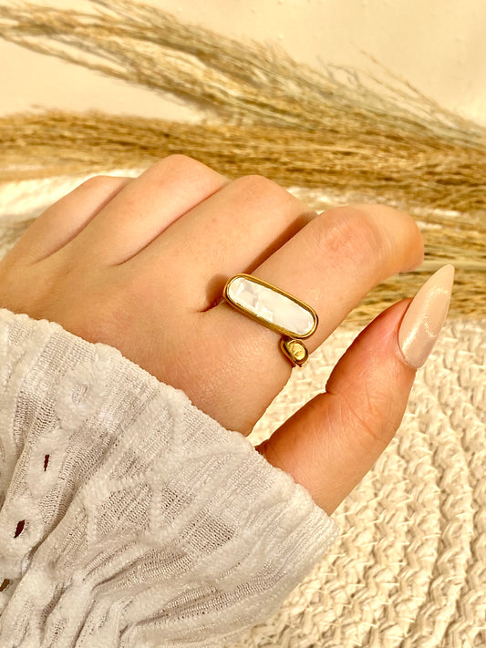 White Rectangular Ring